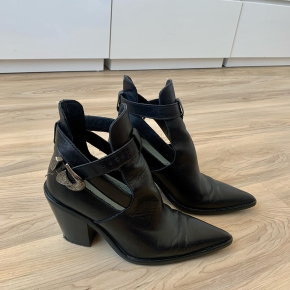 L’Intervalle Cordoba Black Booties - Picture 6 of 7